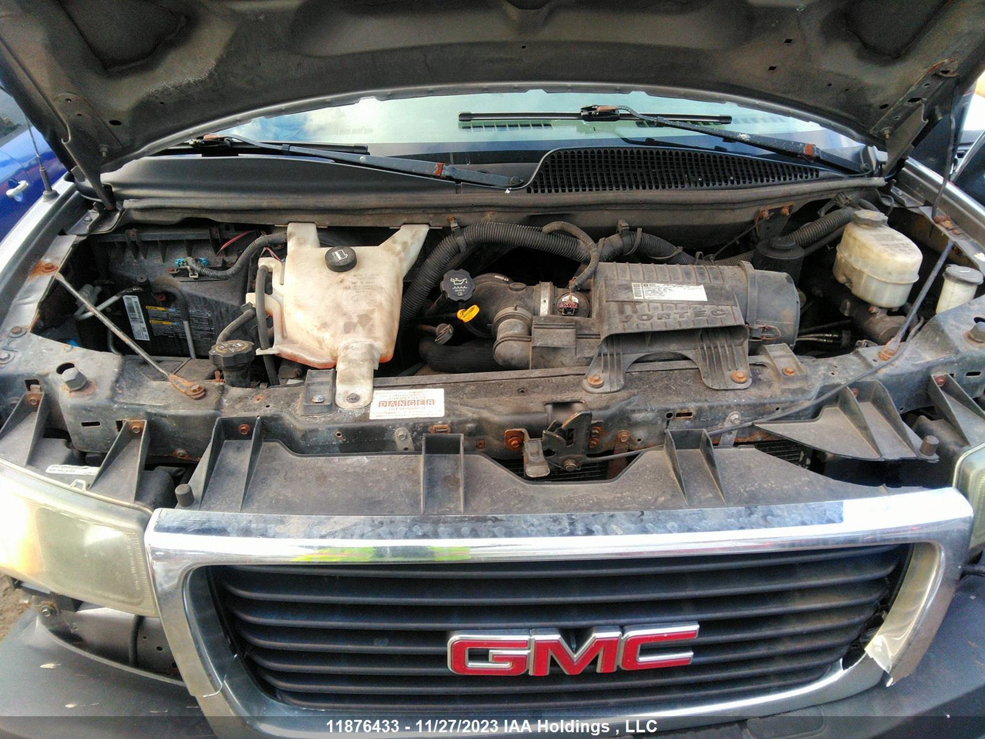 Photo 8 VIN: 1GTGG25C391105311 - GMC NULL 