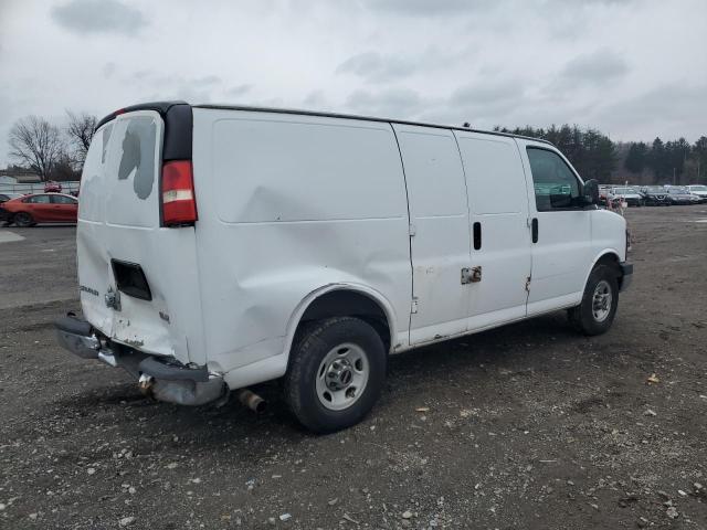 Photo 2 VIN: 1GTGG25C781126712 - GMC SAVANA 