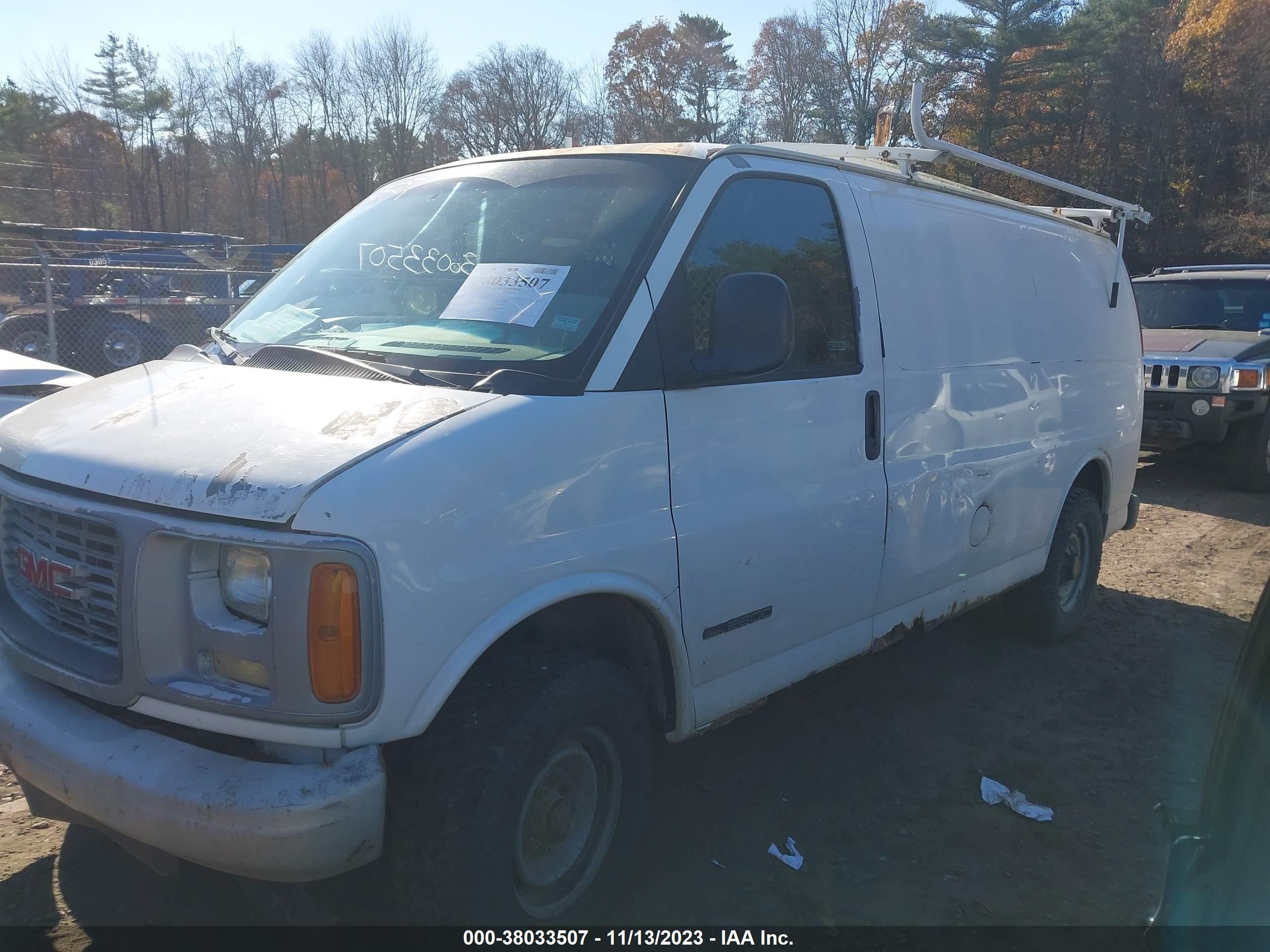 Photo 1 VIN: 1GTGG25R511151585 - GMC SAVANA 