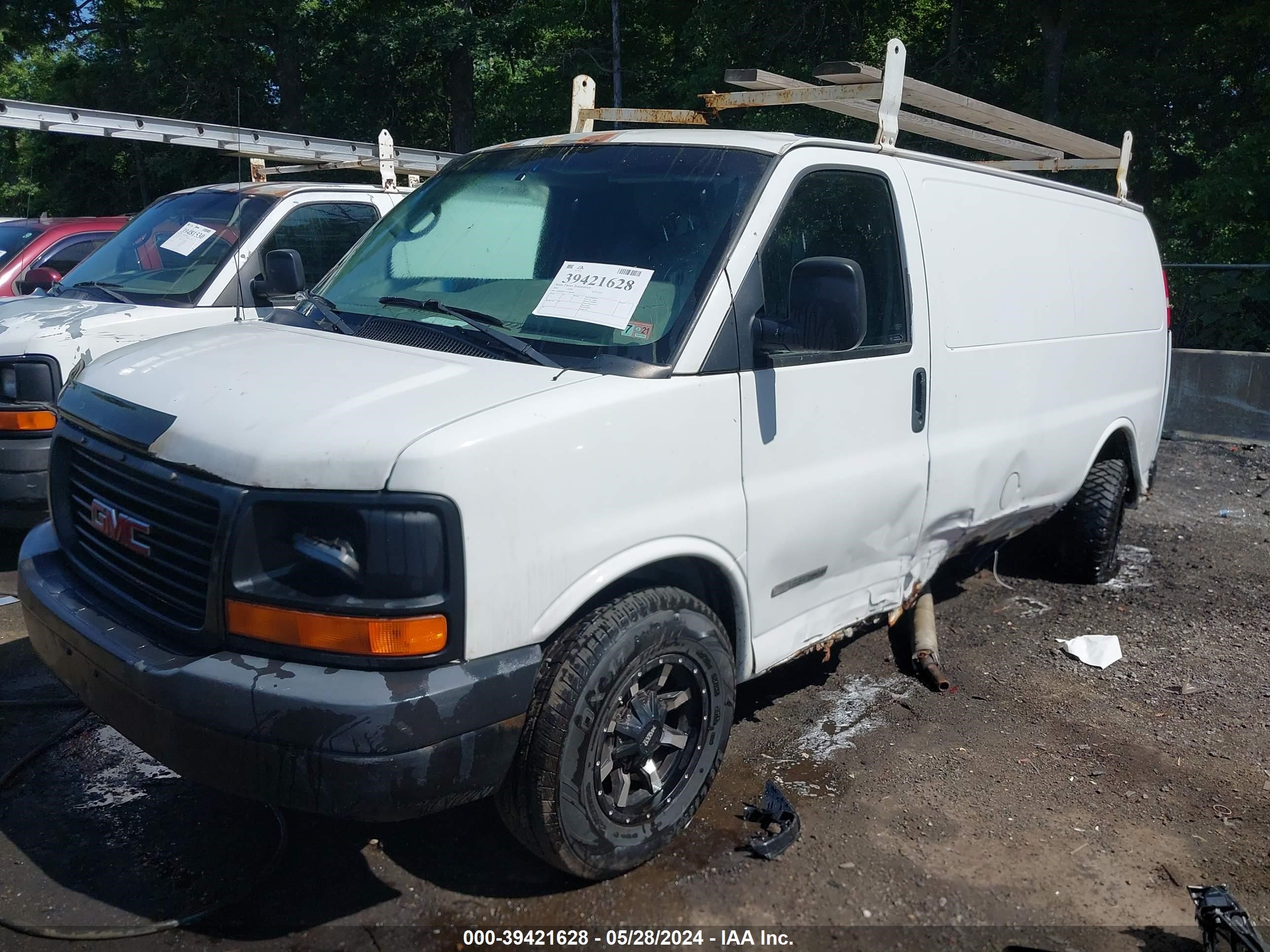 Photo 1 VIN: 1GTGG25V551160385 - GMC SAVANA 