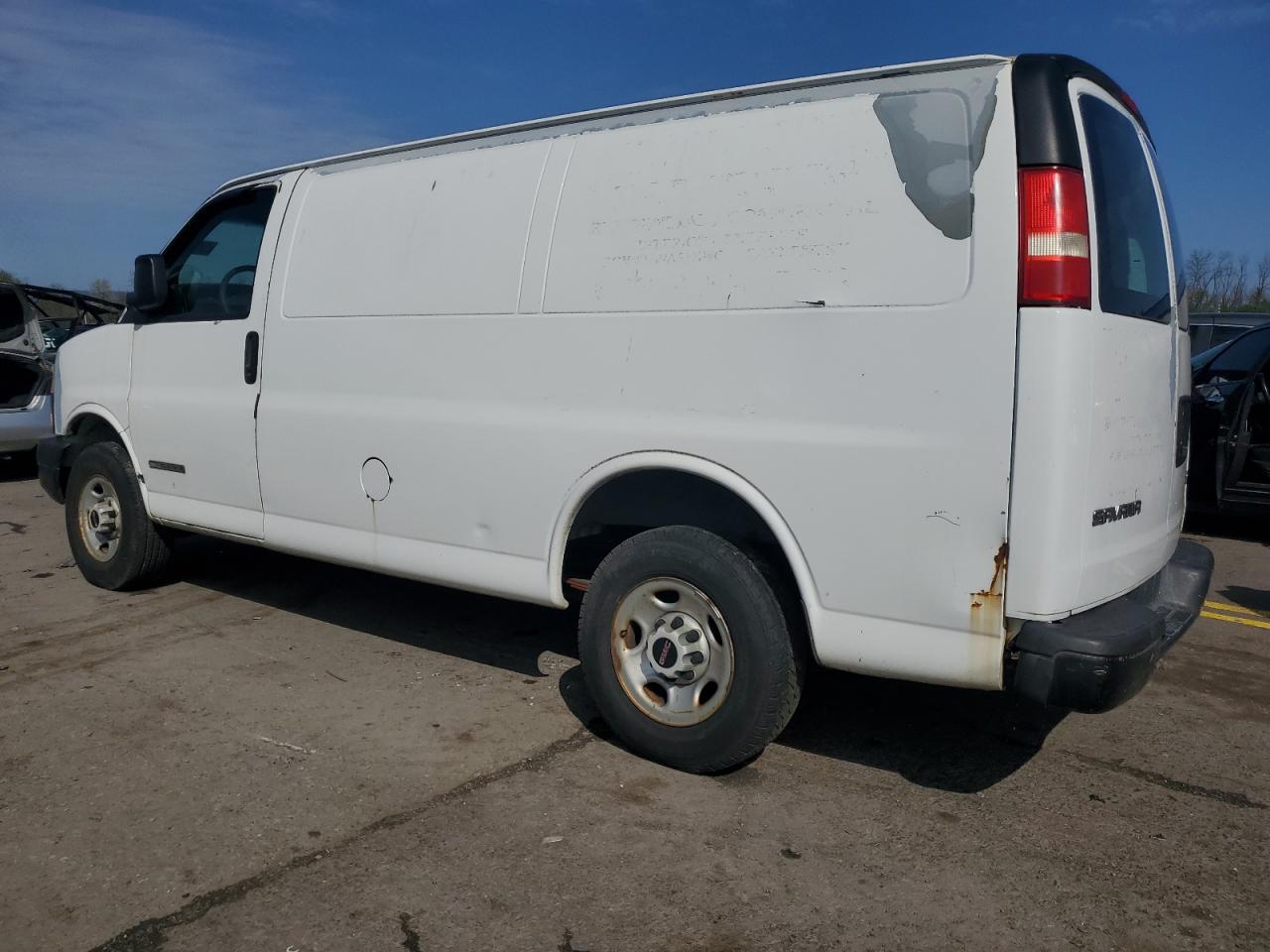 Photo 1 VIN: 1GTGG25V551229382 - GMC SAVANA 