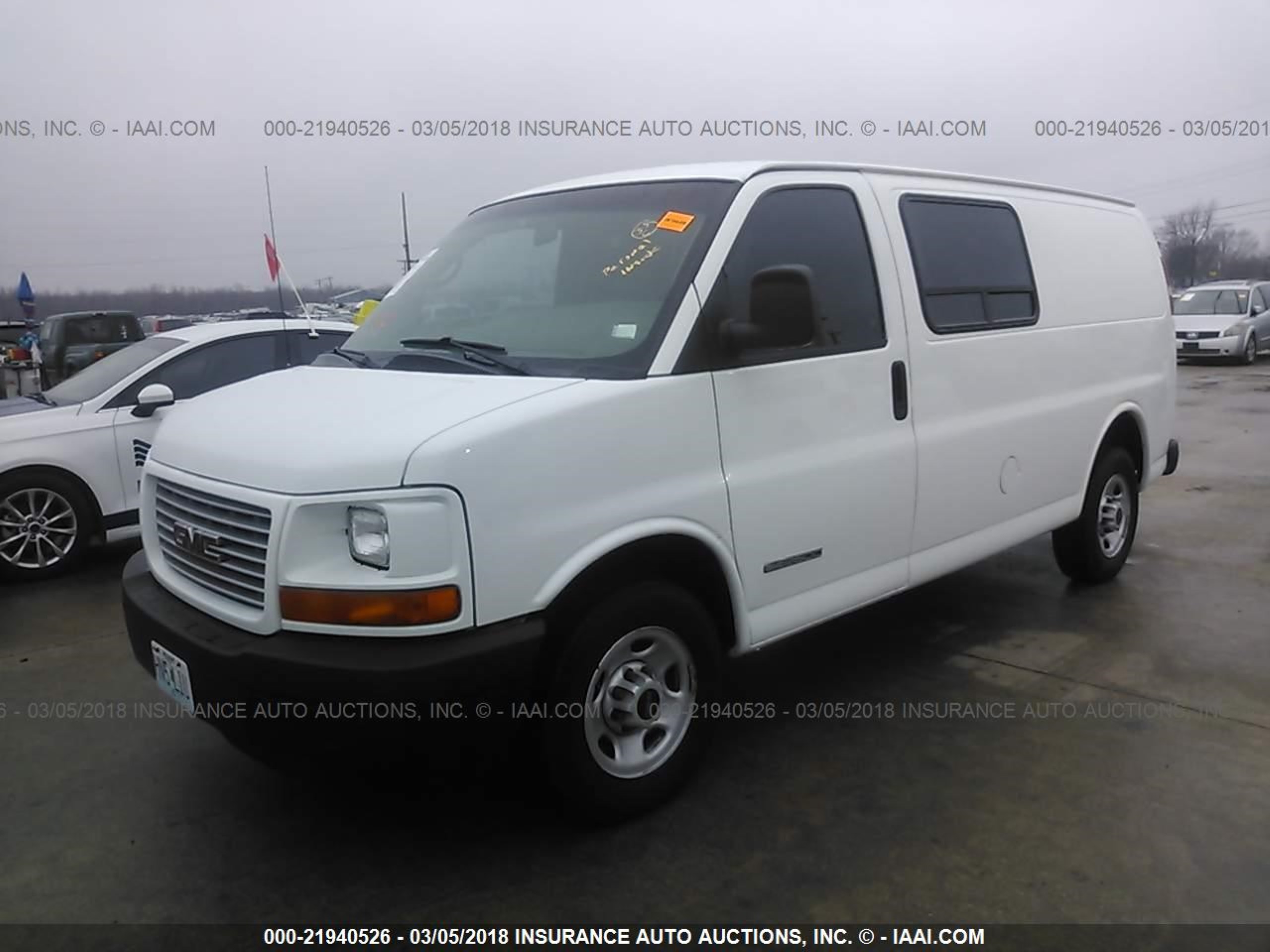 Photo 1 VIN: 1GTGG25V841900493 - GMC SAVANA 