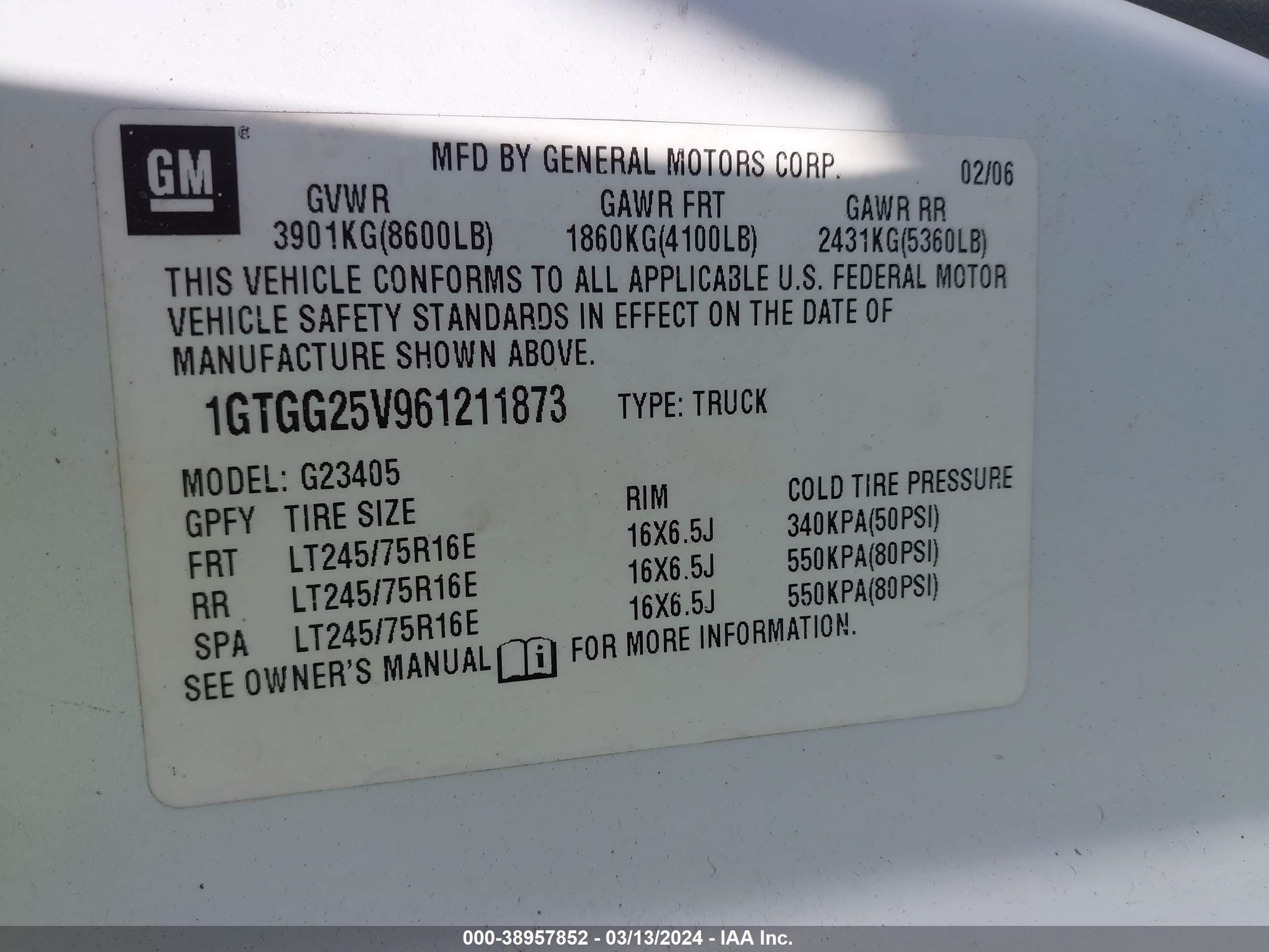 Photo 8 VIN: 1GTGG25V961211873 - GMC SAVANA 