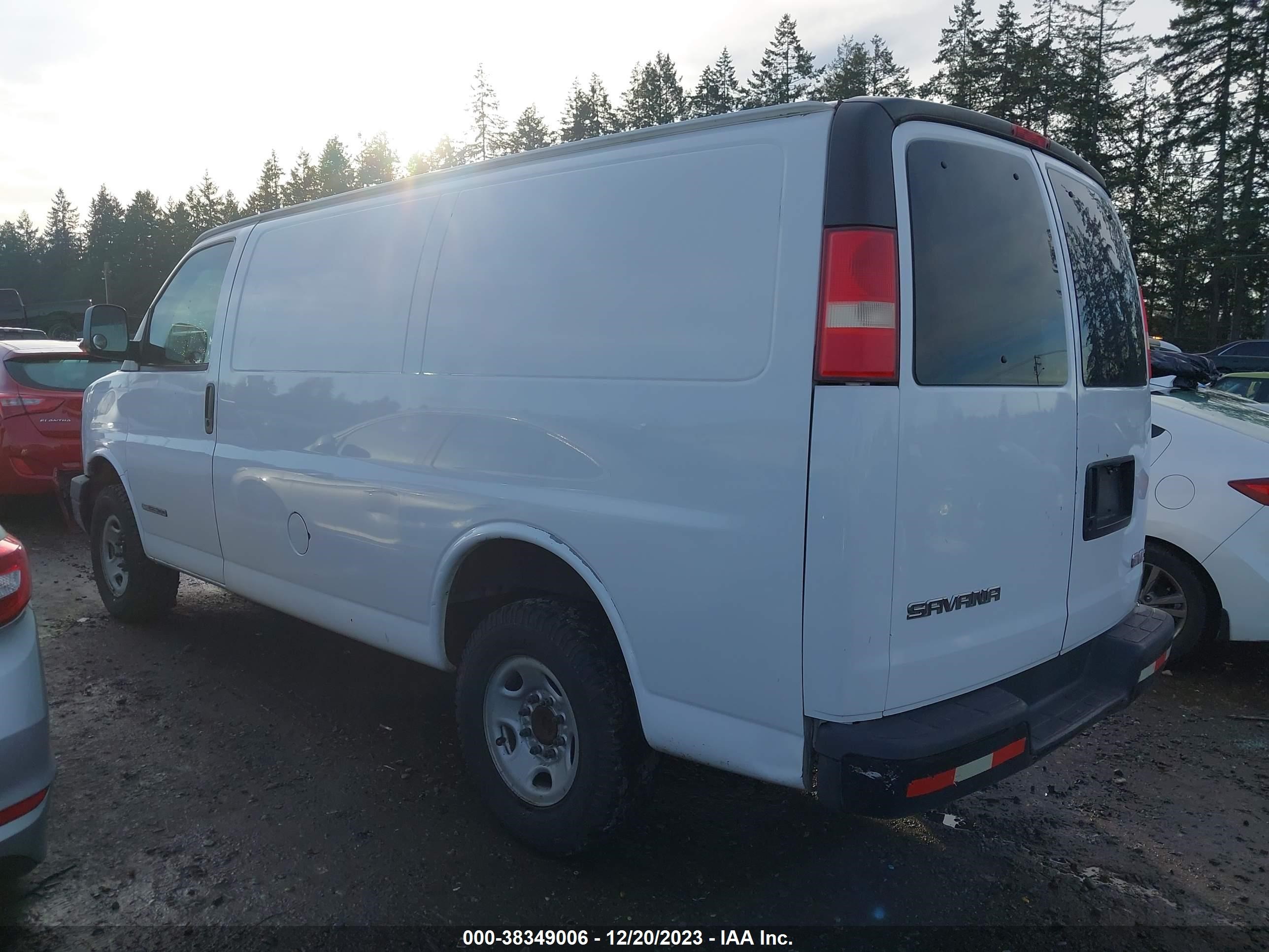 Photo 13 VIN: 1GTGG25VX61221232 - GMC SAVANA 