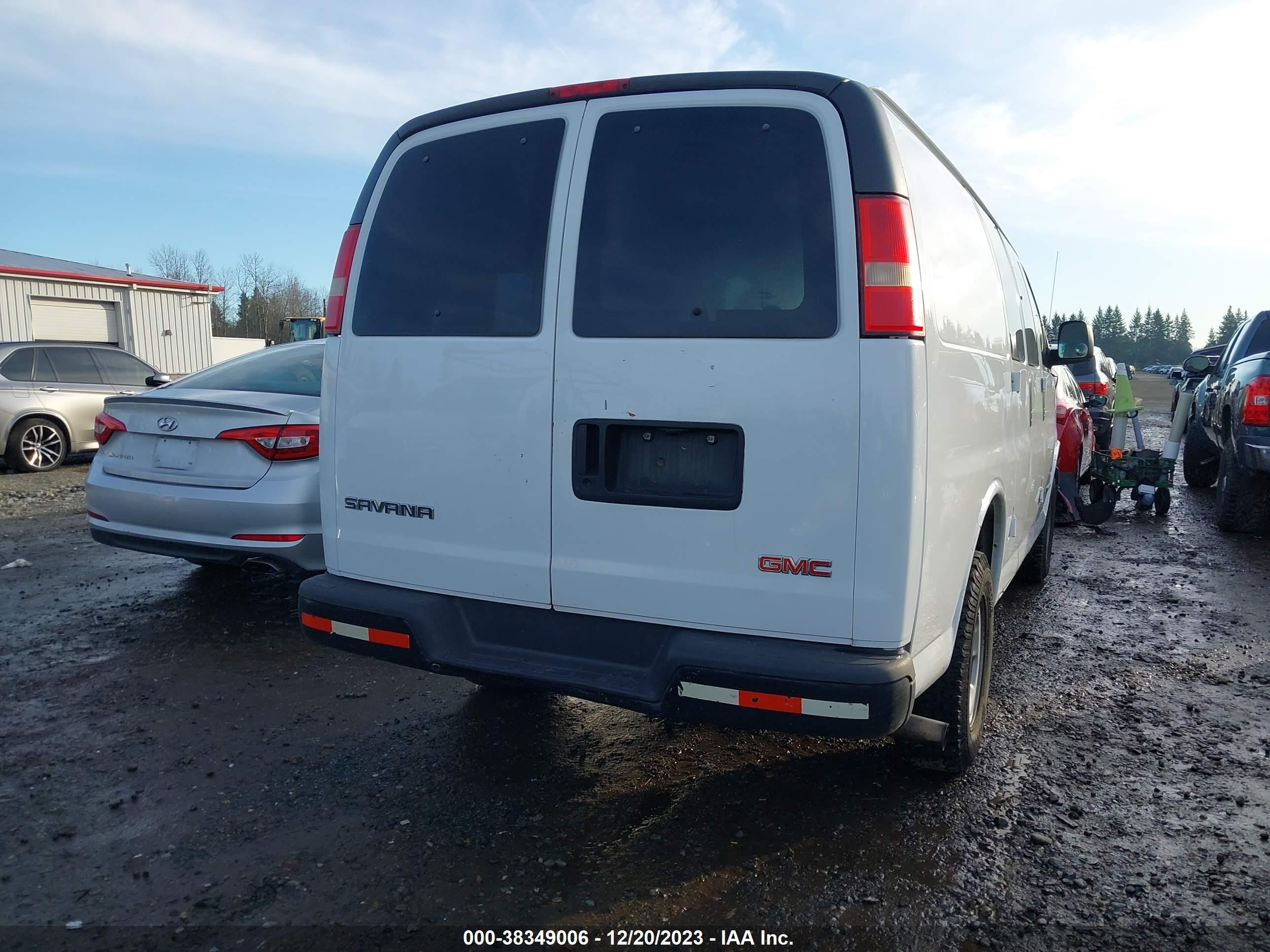 Photo 15 VIN: 1GTGG25VX61221232 - GMC SAVANA 