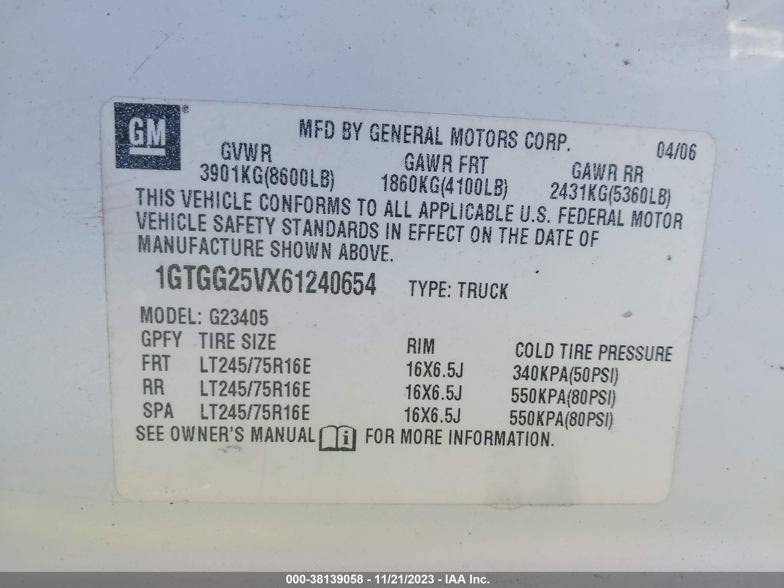 Photo 8 VIN: 1GTGG25VX61240654 - GMC SAVANA 