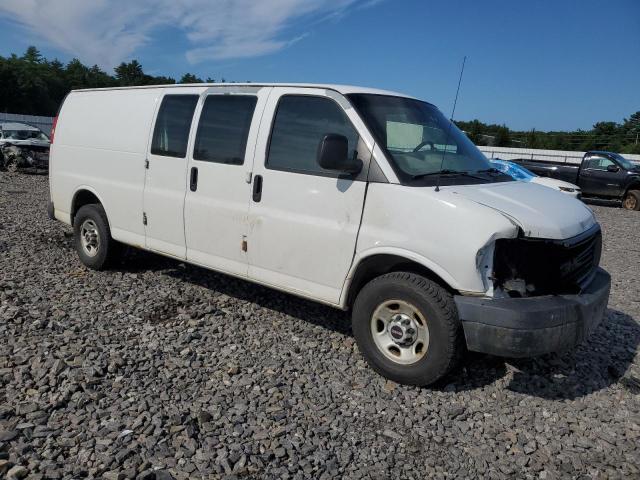 Photo 3 VIN: 1GTGG29C881146803 - GMC SAVANA 