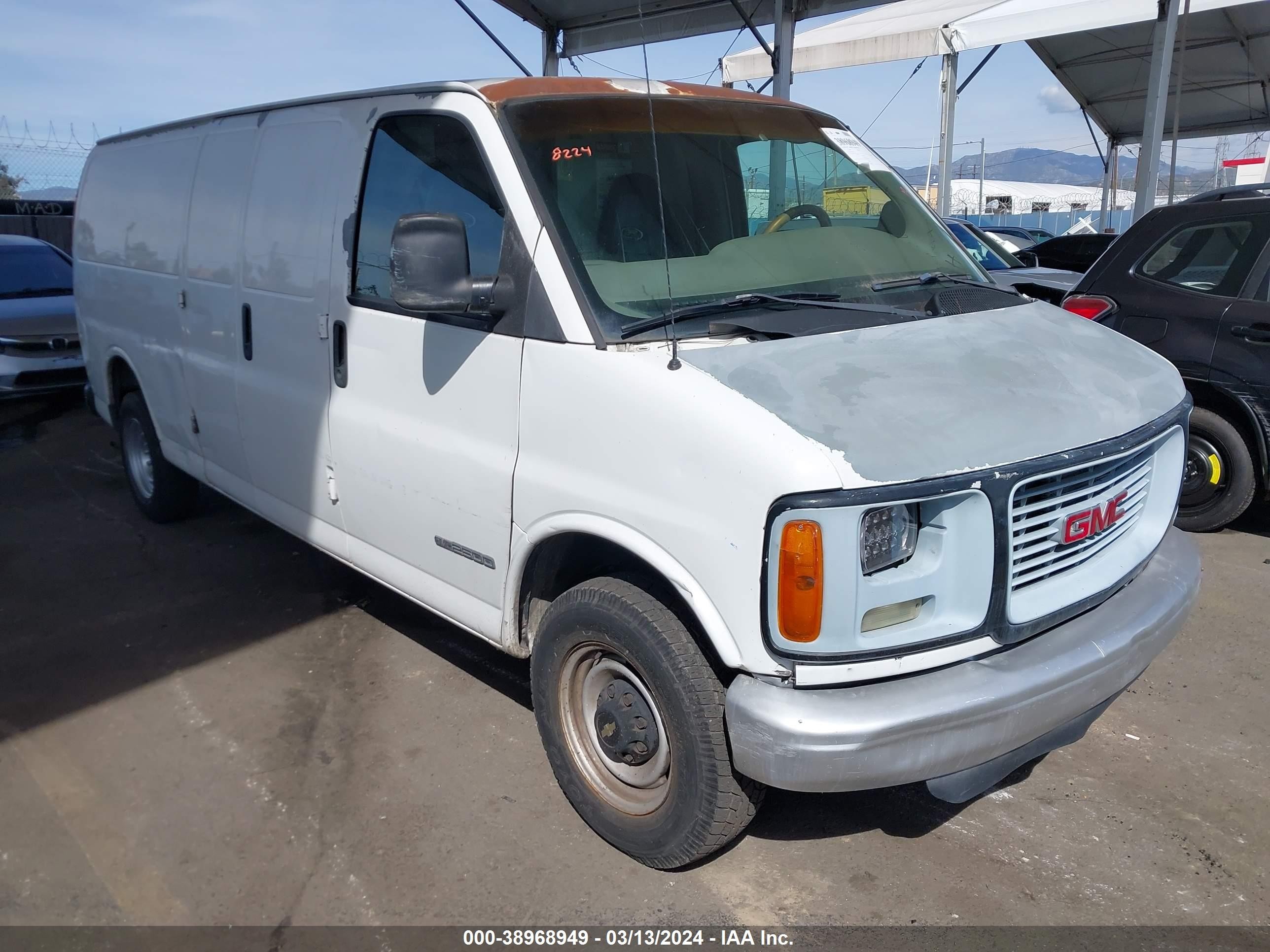 Photo 5 VIN: 1GTGG29R111188224 - GMC SAVANA 