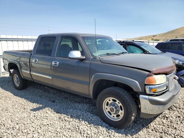 Photo 3 VIN: 1GTGK13U02F224849 - GMC SIERRA 