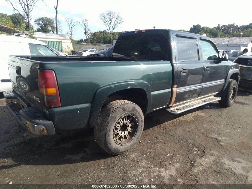 Photo 3 VIN: 1GTGK13U22F238557 - GMC SIERRA 