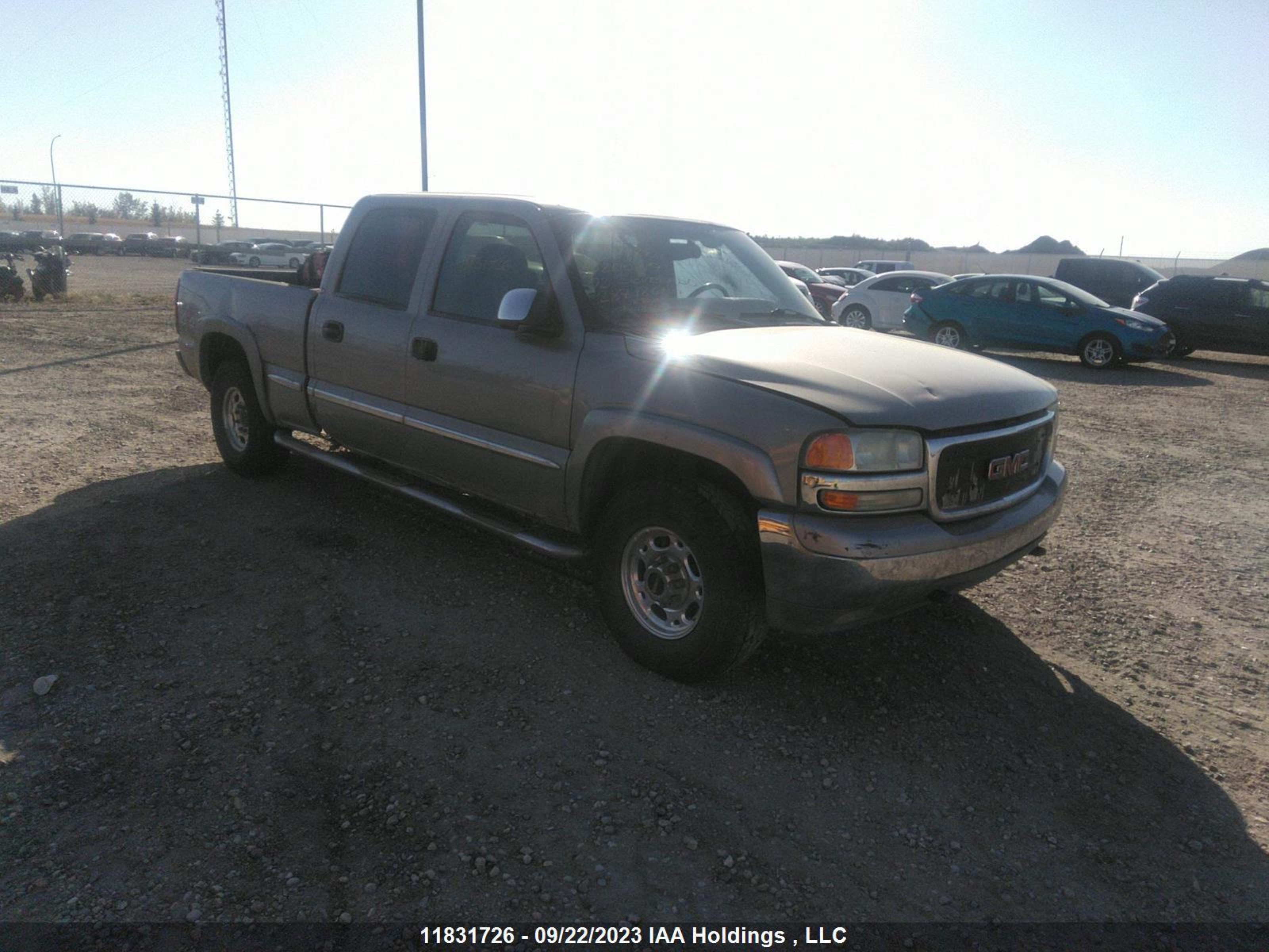 Photo 0 VIN: 1GTGK13U32F200819 - GMC SIERRA 