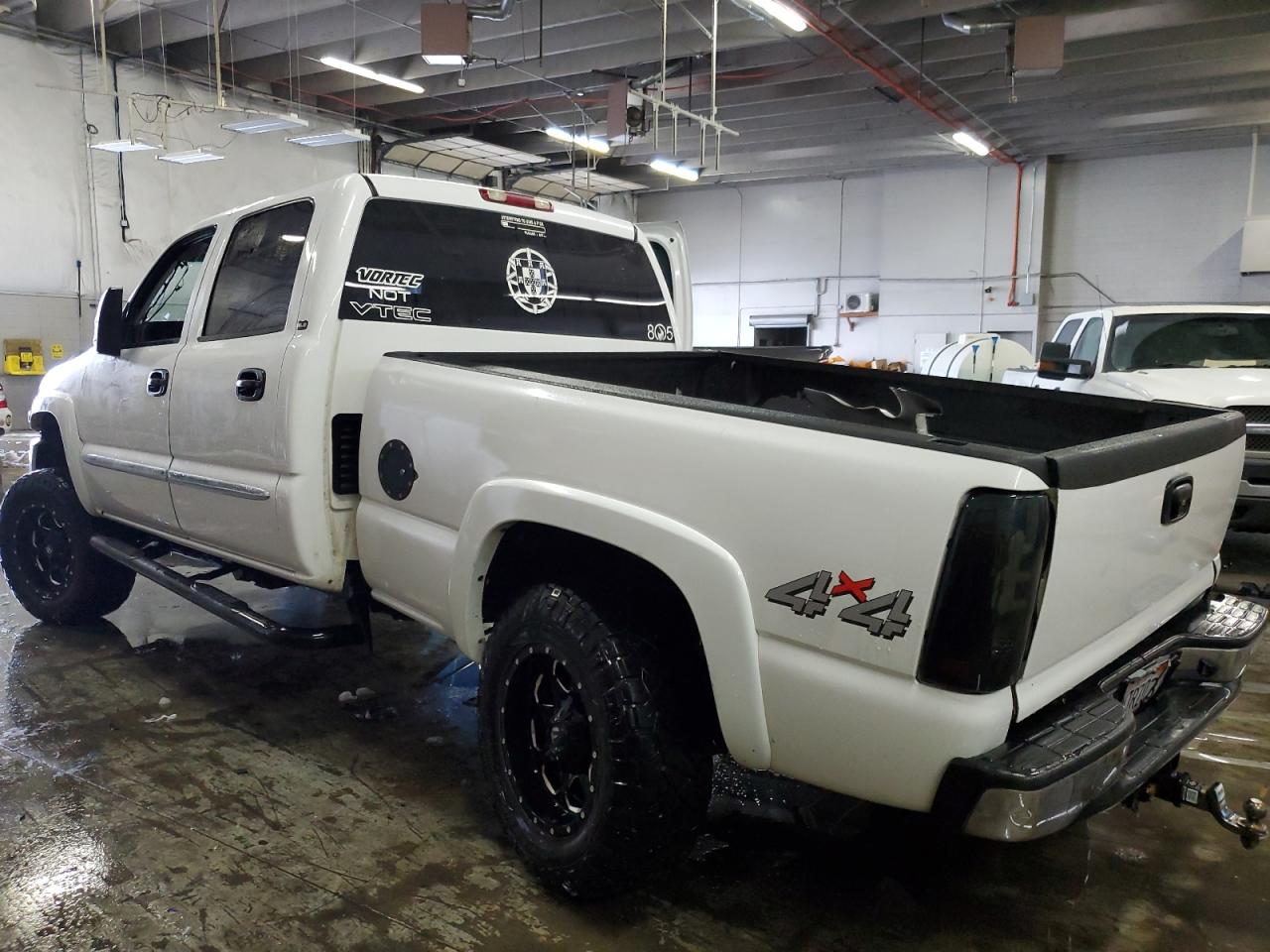 Photo 1 VIN: 1GTGK13U93F126579 - GMC SIERRA 