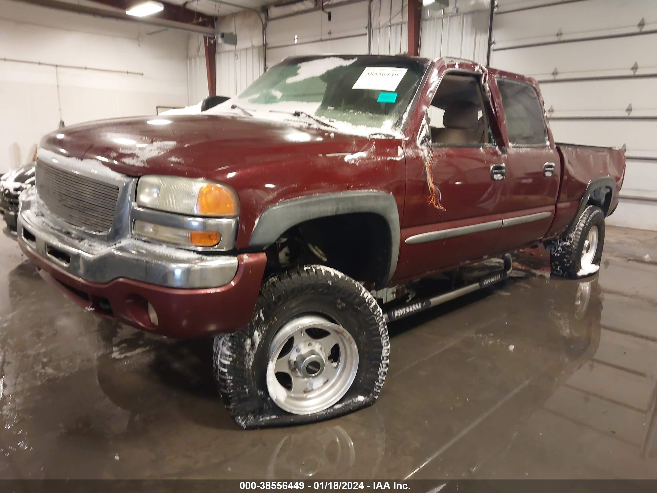 Photo 1 VIN: 1GTGK13UX3F139082 - GMC SIERRA 