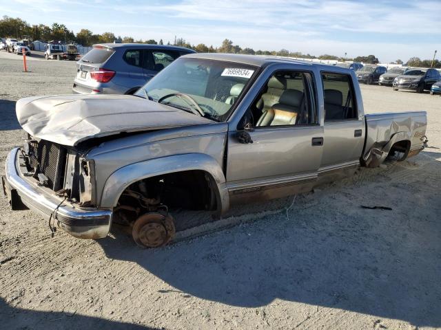 Photo 0 VIN: 1GTGK23J2YF511601 - GMC SIERRA K25 