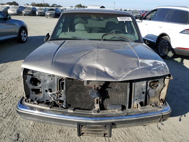 Photo 4 VIN: 1GTGK23J2YF511601 - GMC SIERRA K25 