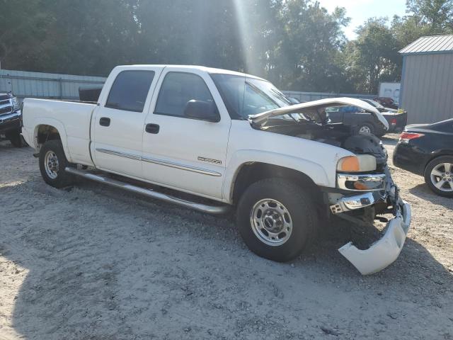 Photo 3 VIN: 1GTGK23U34F187045 - GMC SIERRA 