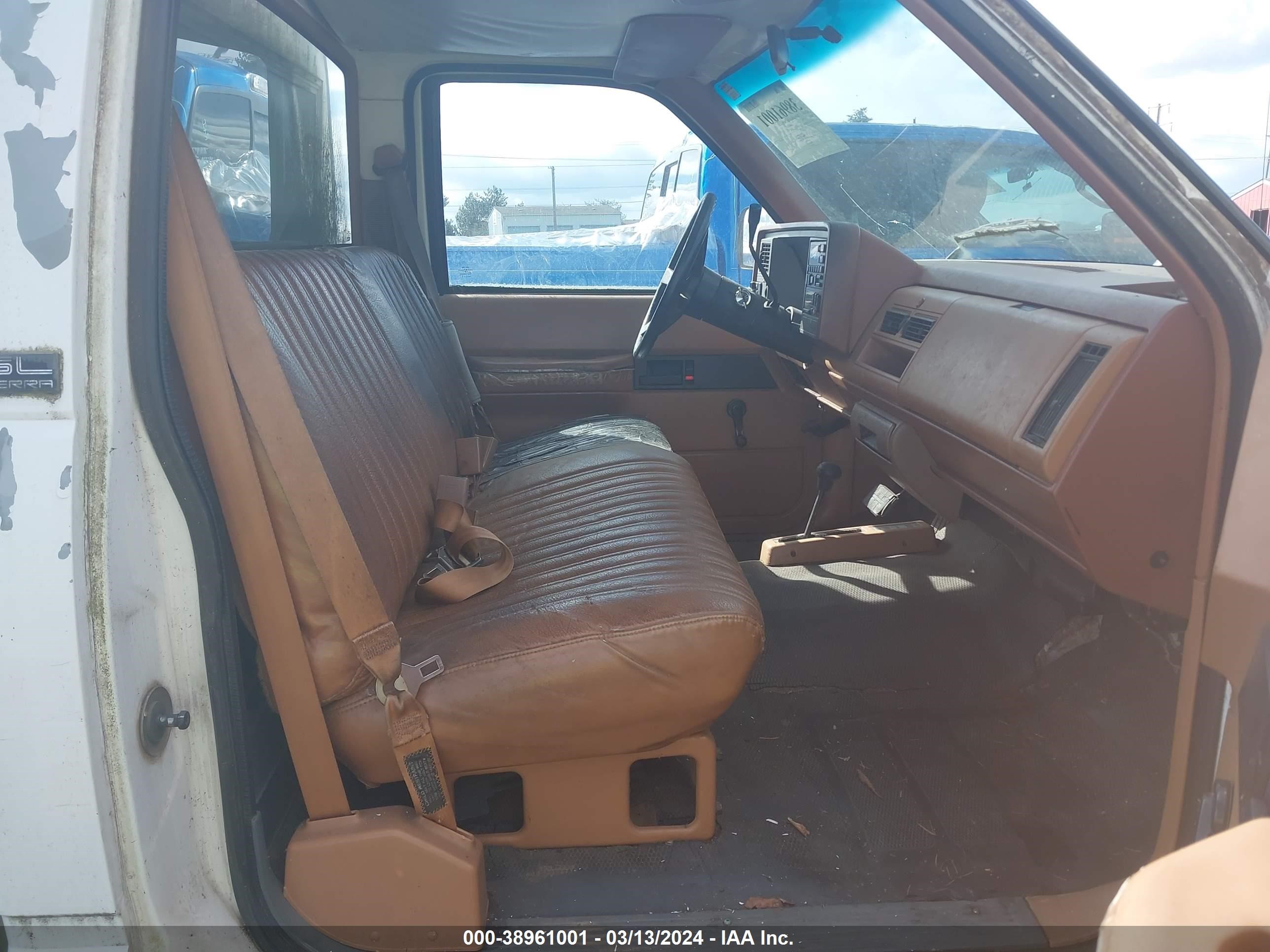 Photo 4 VIN: 1GTGK24K7KE507659 - GMC SIERRA 