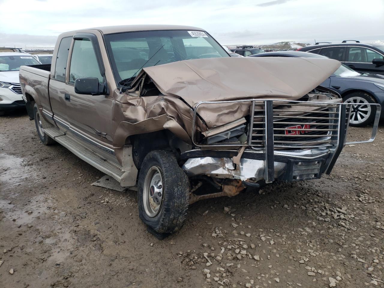 Photo 3 VIN: 1GTGK29J2VE525510 - GMC SIERRA 