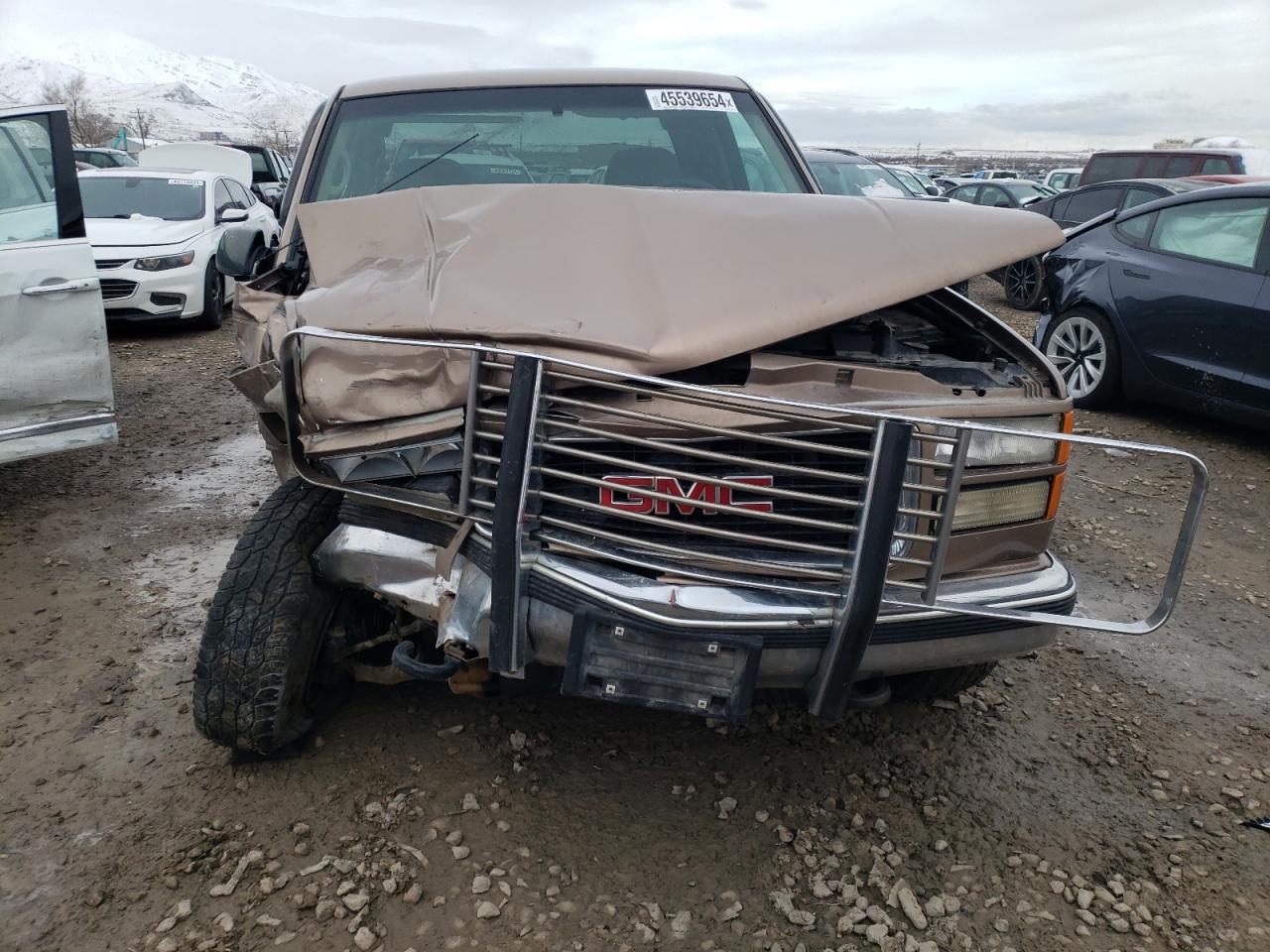 Photo 4 VIN: 1GTGK29J2VE525510 - GMC SIERRA 