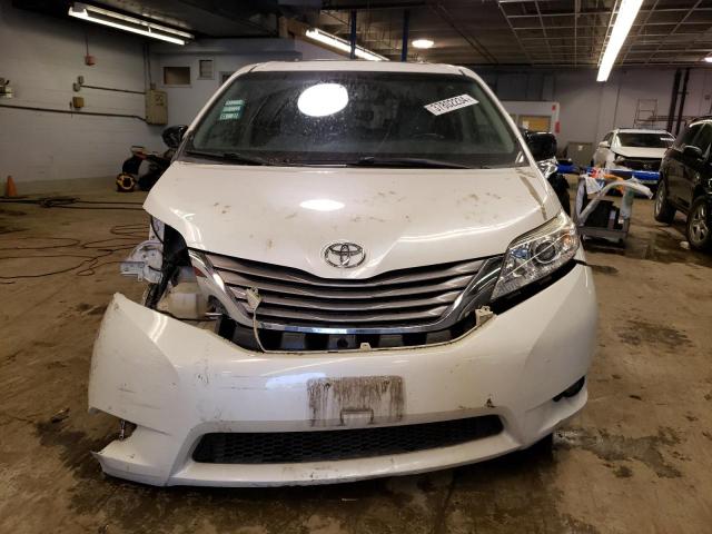 Photo 4 VIN: 1GTGK29R3WE526057 - GMC SIENNA XLE 