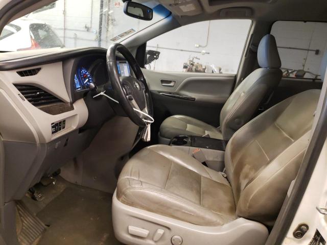 Photo 6 VIN: 1GTGK29R3WE526057 - GMC SIENNA XLE 