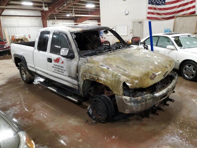 Photo 3 VIN: 1GTGK29U12Z180209 - GMC SIERRA 