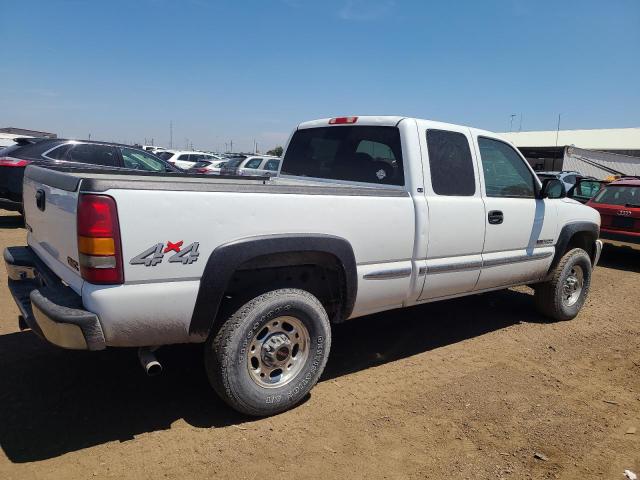 Photo 2 VIN: 1GTGK29U6YE112892 - GMC NEW SIERRA 