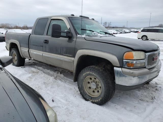 Photo 3 VIN: 1GTGK29U71Z125696 - GMC SIERRA 