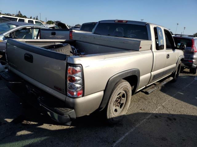 Photo 2 VIN: 1GTGK29U9XE550546 - GMC NEW SIERRA 