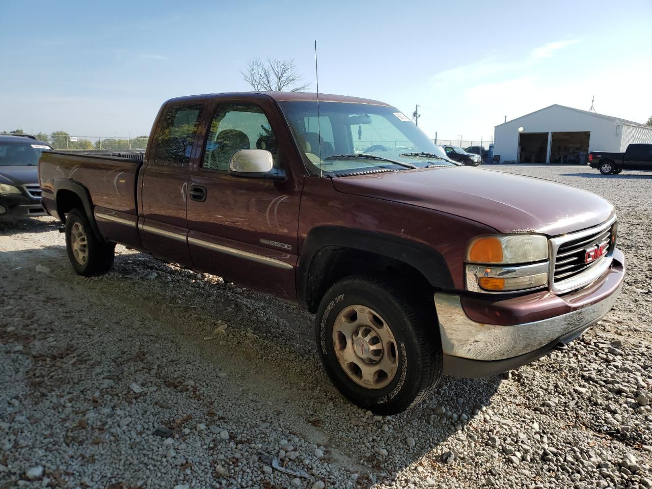 Photo 3 VIN: 1GTGK29U9XE552474 - GMC SIERRA 