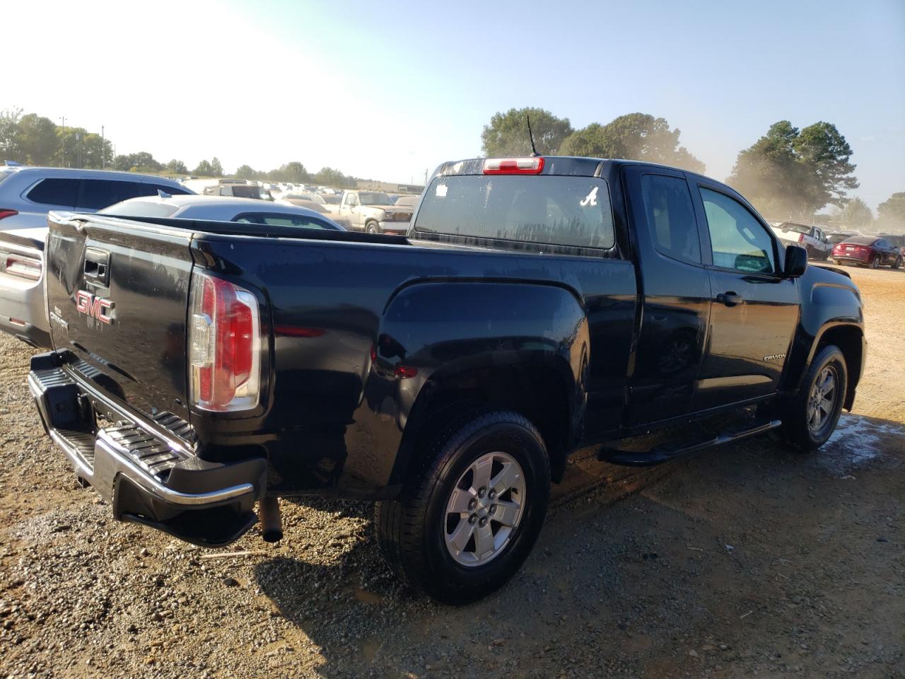 Photo 2 VIN: 1GTH5AEA7G1287384 - GMC CANYON 