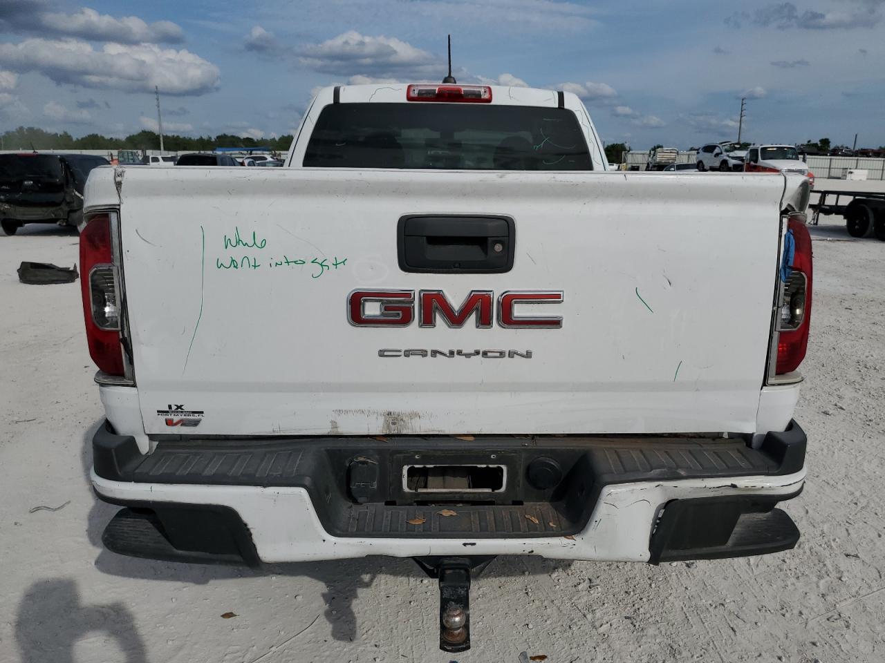 Photo 5 VIN: 1GTH5BEN2M1177234 - GMC CANYON 