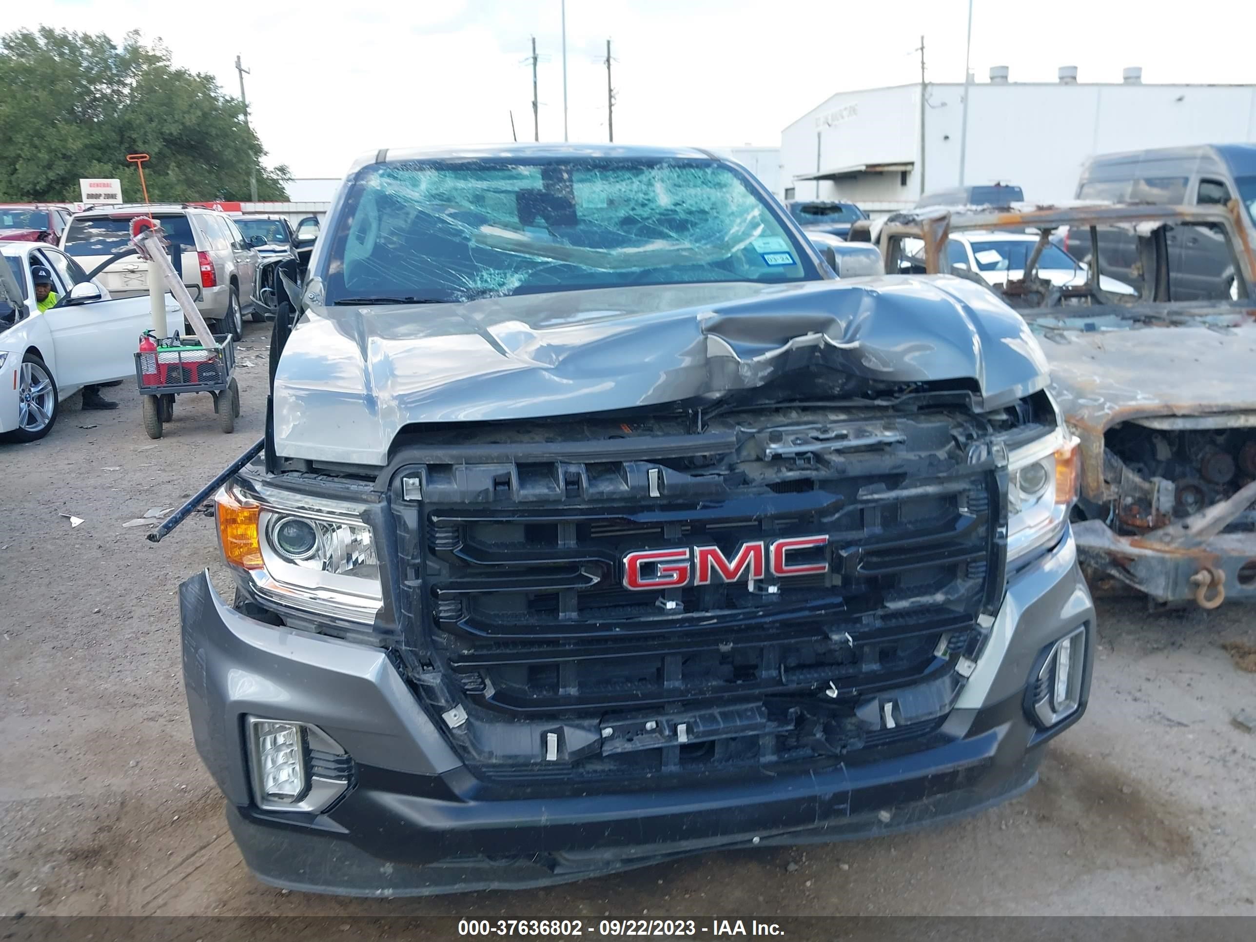 Photo 11 VIN: 1GTH5CEN2M1174436 - GMC CANYON 