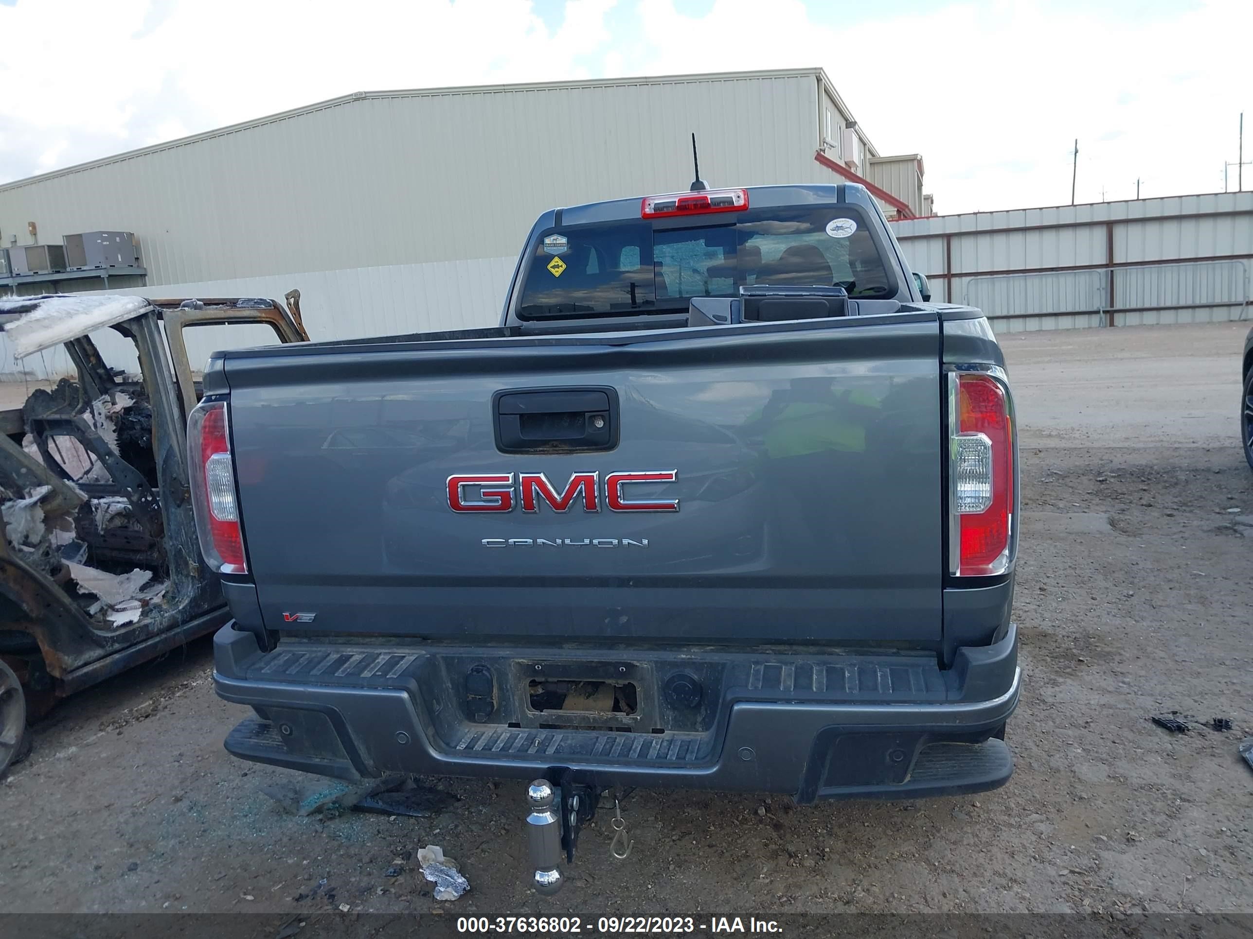 Photo 15 VIN: 1GTH5CEN2M1174436 - GMC CANYON 