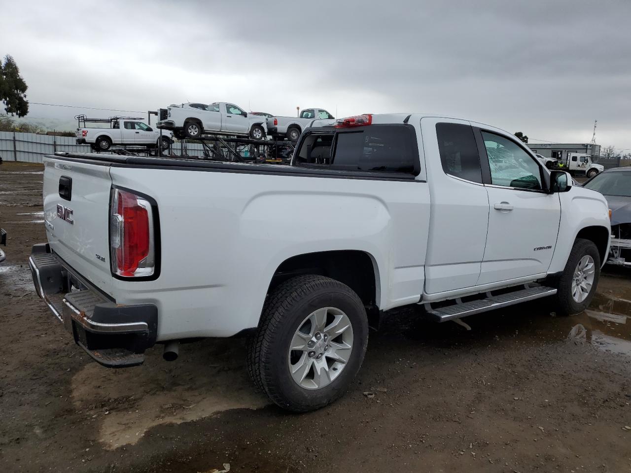 Photo 2 VIN: 1GTH5CEN5H1317787 - GMC CANYON 