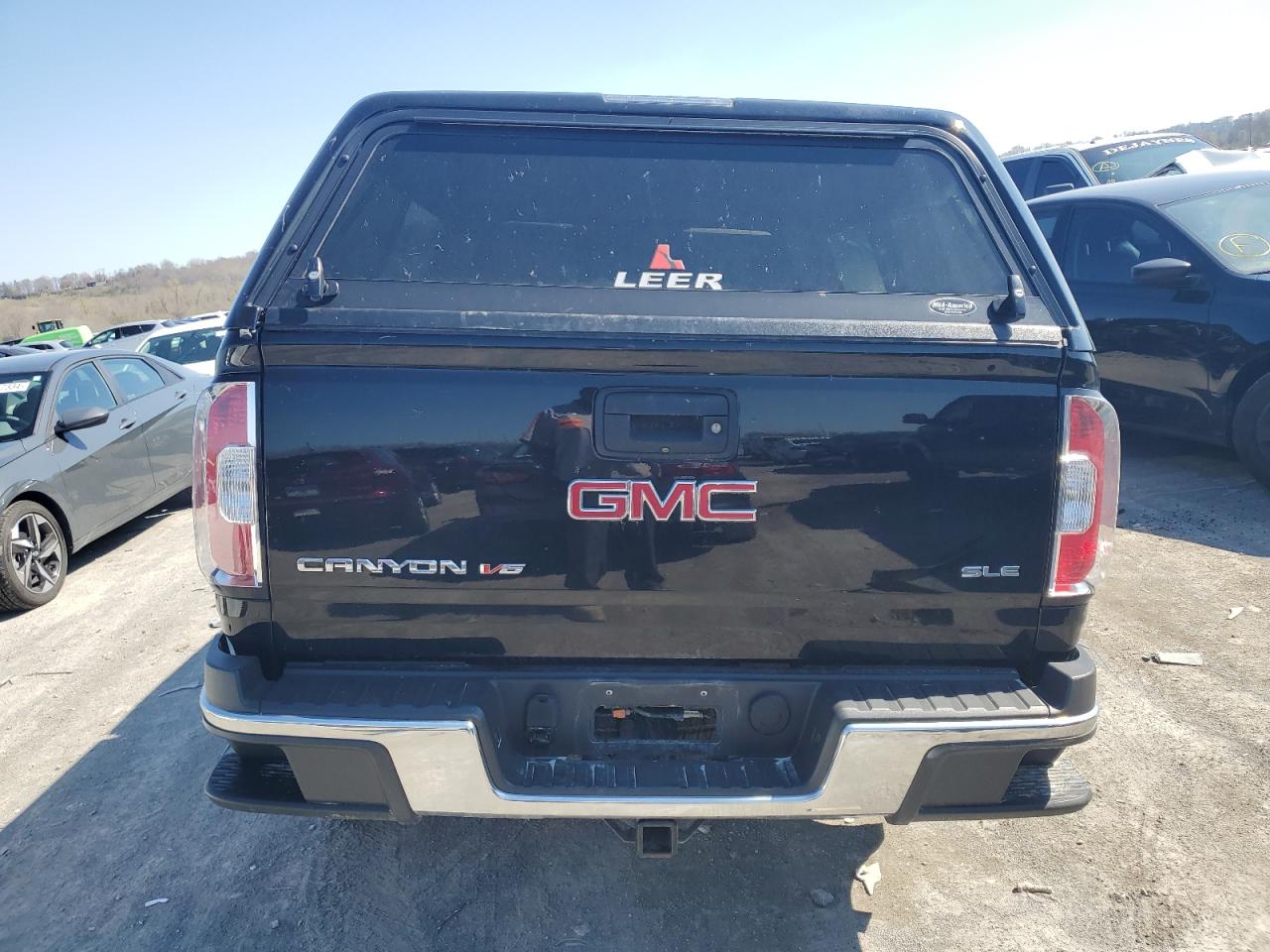 Photo 5 VIN: 1GTH6CEN3L1244831 - GMC CANYON 