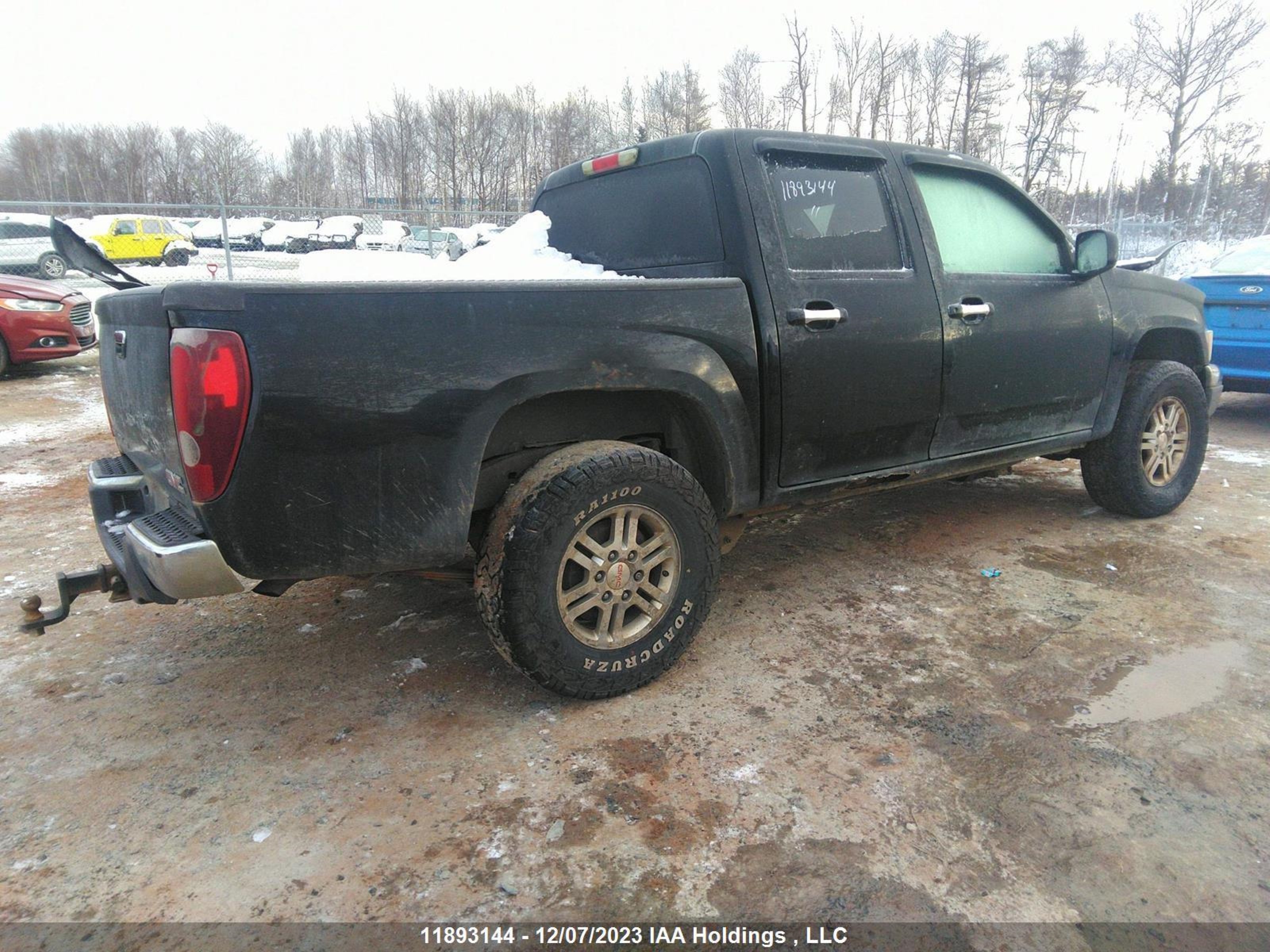 Photo 3 VIN: 1GTH6NFE1B8113980 - GMC CANYON 