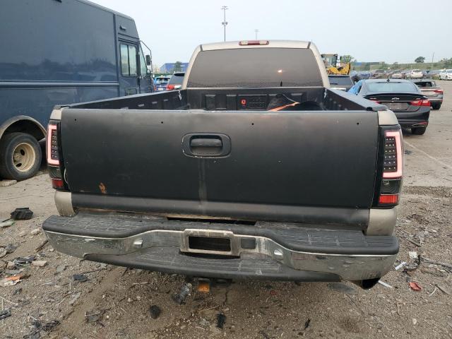 Photo 5 VIN: 1GTHC23153F207480 - GMC SIERRA C25 