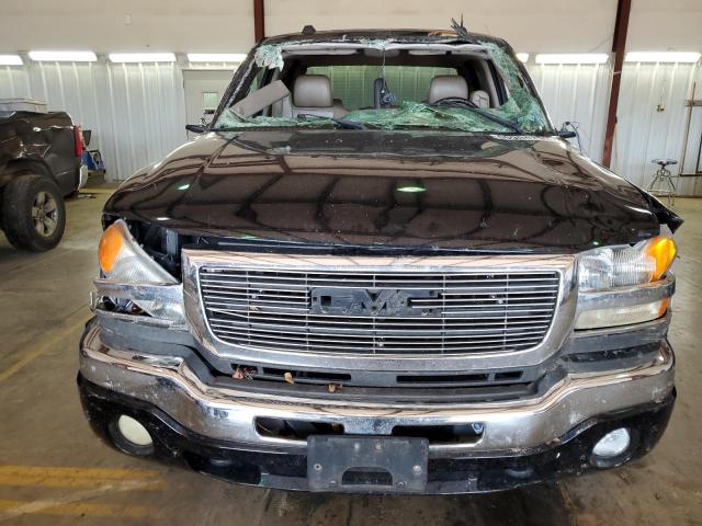 Photo 4 VIN: 1GTHC23255F894438 - GMC SIERRA C25 