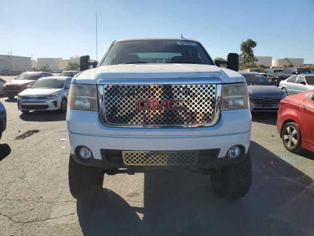 Photo 4 VIN: 1GTHC23697F504379 - GMC SIERRA C25 