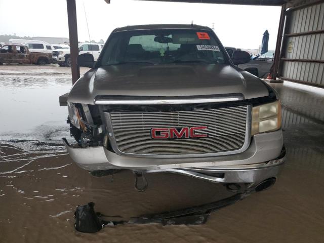 Photo 4 VIN: 1GTHC23KX8F125602 - GMC SIERRA C25 