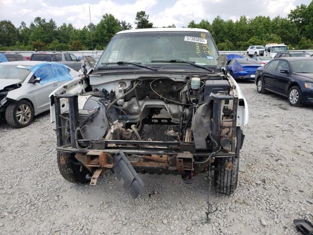 Photo 4 VIN: 1GTHC23U12F152597 - GMC SIERRA C25 