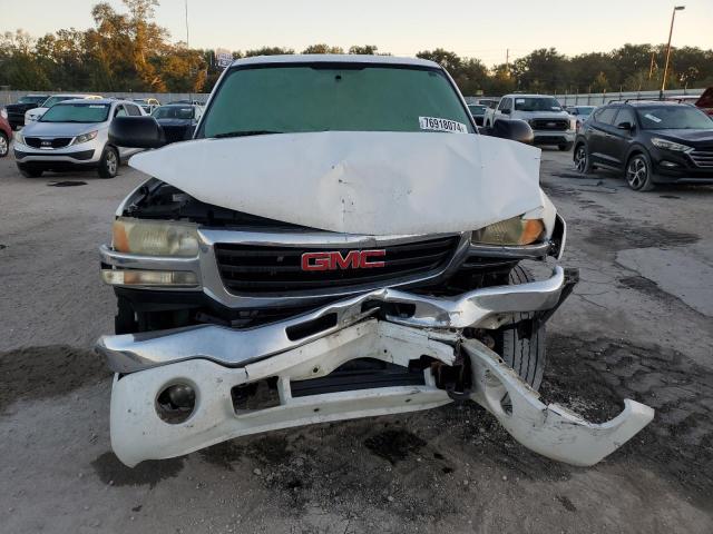 Photo 4 VIN: 1GTHC23U84F216749 - GMC SIERRA C25 