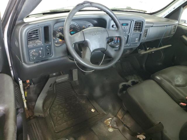 Photo 7 VIN: 1GTHC24275E233546 - GMC SIERRA 