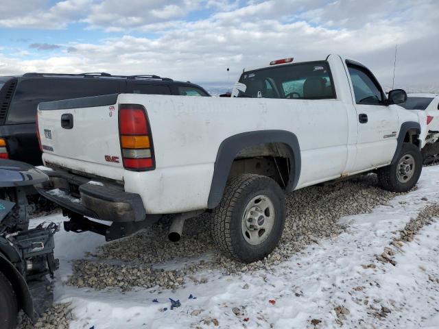 Photo 2 VIN: 1GTHC242X5E239325 - GMC SIERRA 