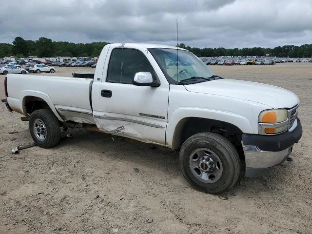 Photo 3 VIN: 1GTHC24G82E115996 - GMC SIERRA C25 