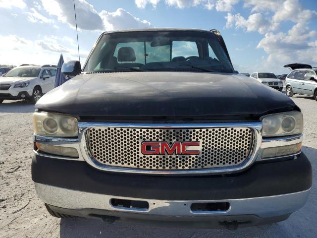 Photo 4 VIN: 1GTHC24G92E133052 - GMC SIERRA 