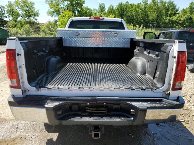 Photo 5 VIN: 1GTHC24K97E541403 - GMC SIERRA 