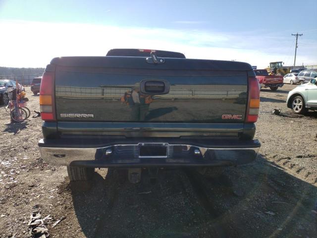 Photo 5 VIN: 1GTHC24U31E266832 - GMC SIERRA 