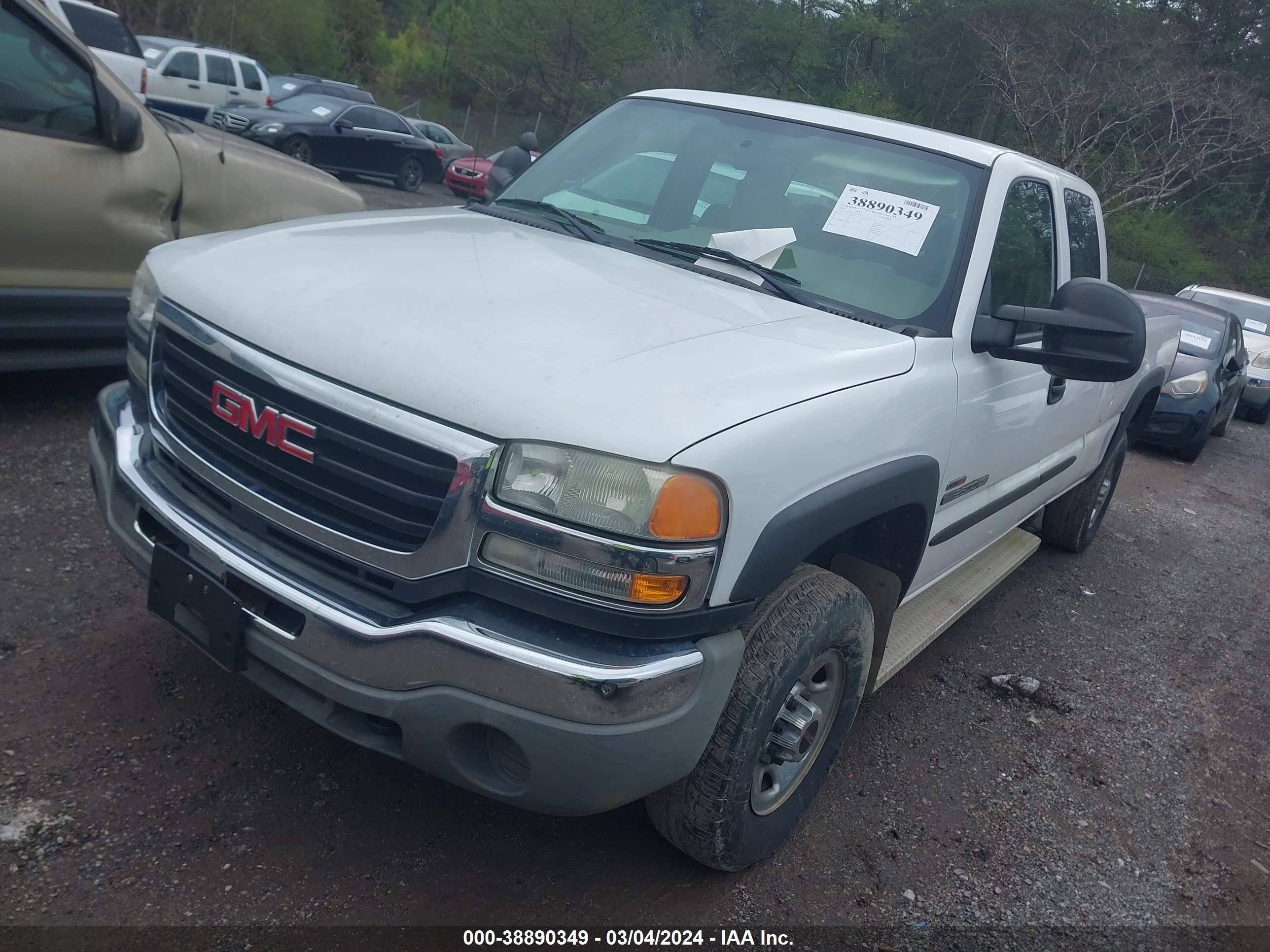 Photo 1 VIN: 1GTHC29144E190752 - GMC SIERRA 